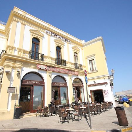 Suite Porta Terra Gallipoli Exterior photo